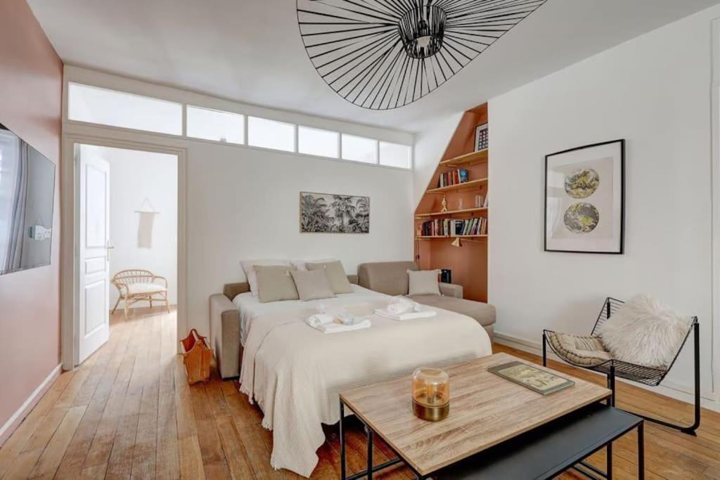 Louvre Montorgueuil Historical Center 3Br II Apartment Paris Bagian luar foto